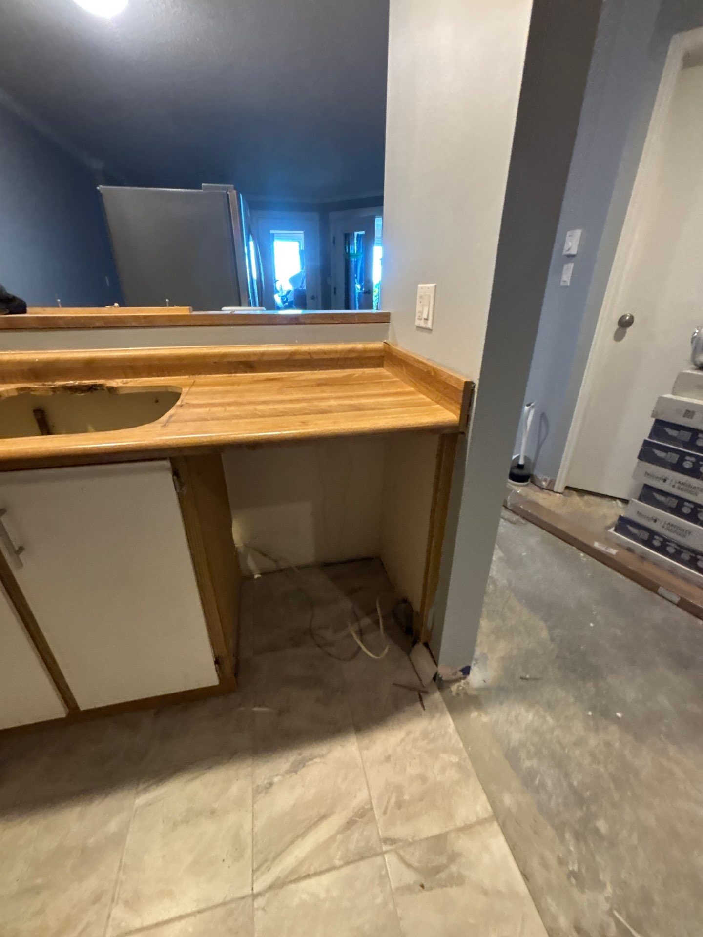 Replaced vanity with matching cultured marble top — Royal Terrace, Maple Ridge, BC