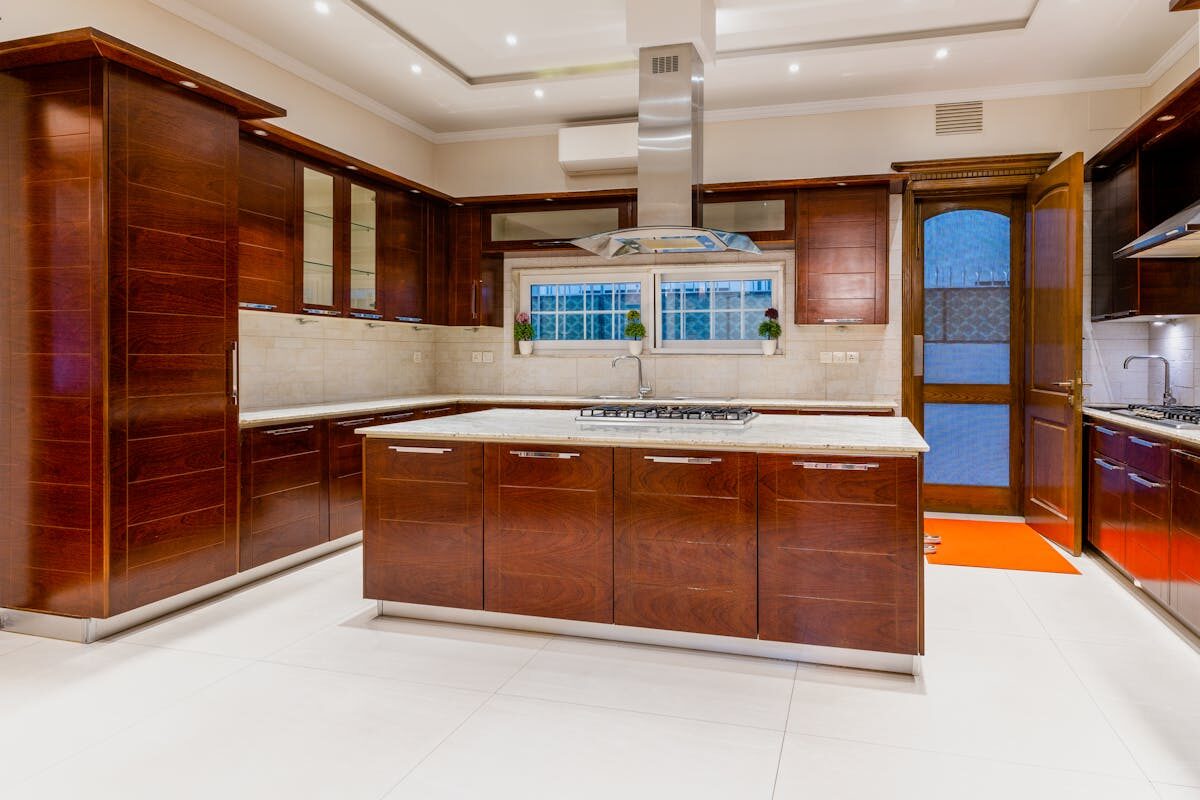 Custom cabinet woodwork